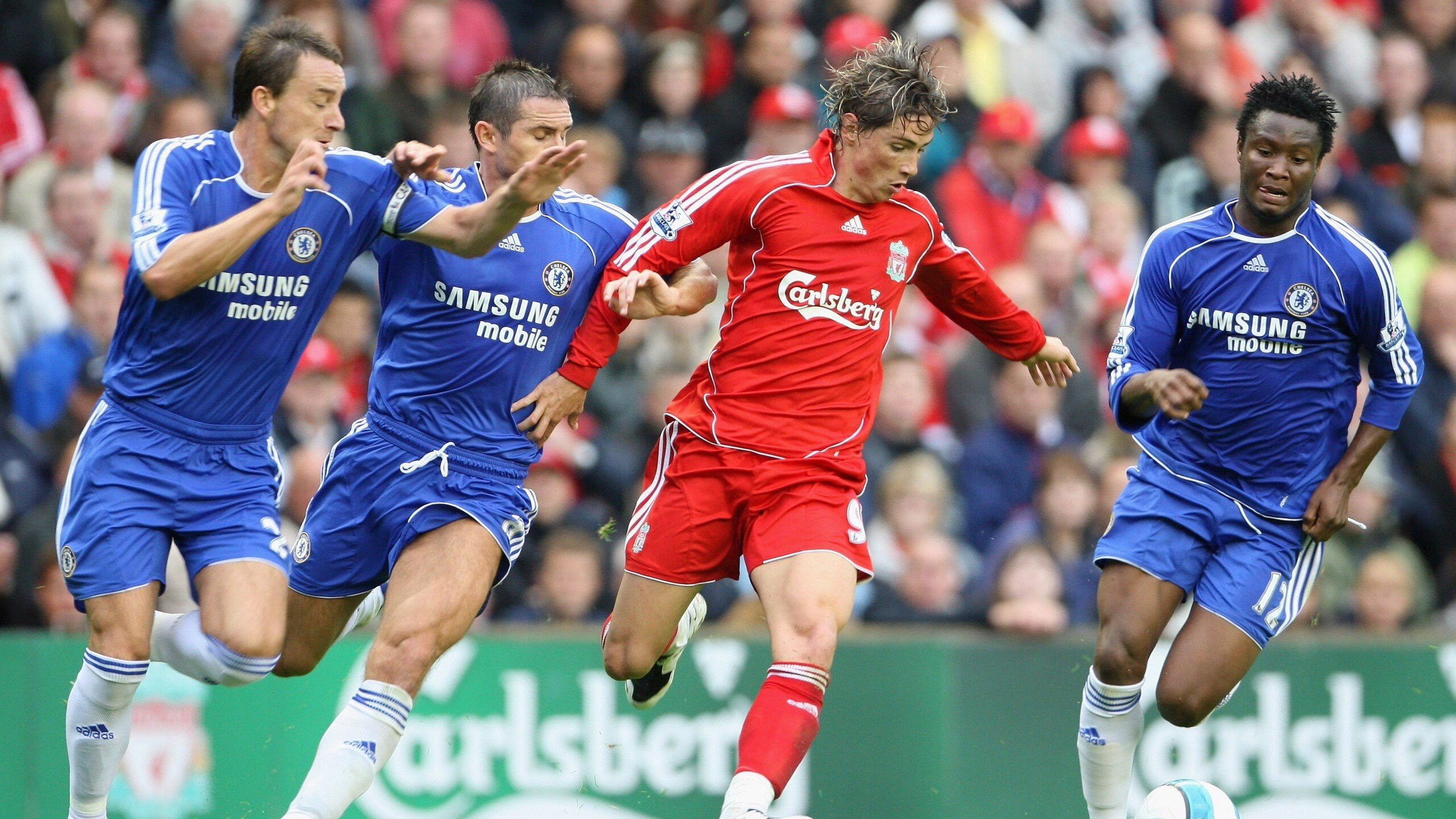 爱游戏平台-国际比赛日安排对俱乐部赛程影响成为讨论焦点，什么叫国际比赛日